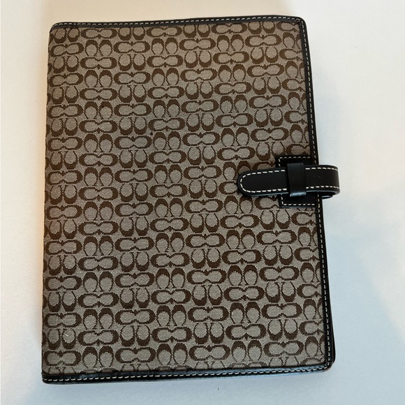 Coach Other - Coach business planner/notepad 6x8 Slip Jacket Khaki/Chestnut
